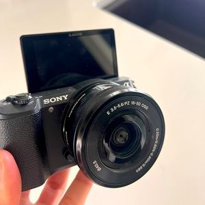 Sony flip screen camera